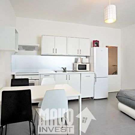 The Modern Apartment Praga Zewnętrze zdjęcie